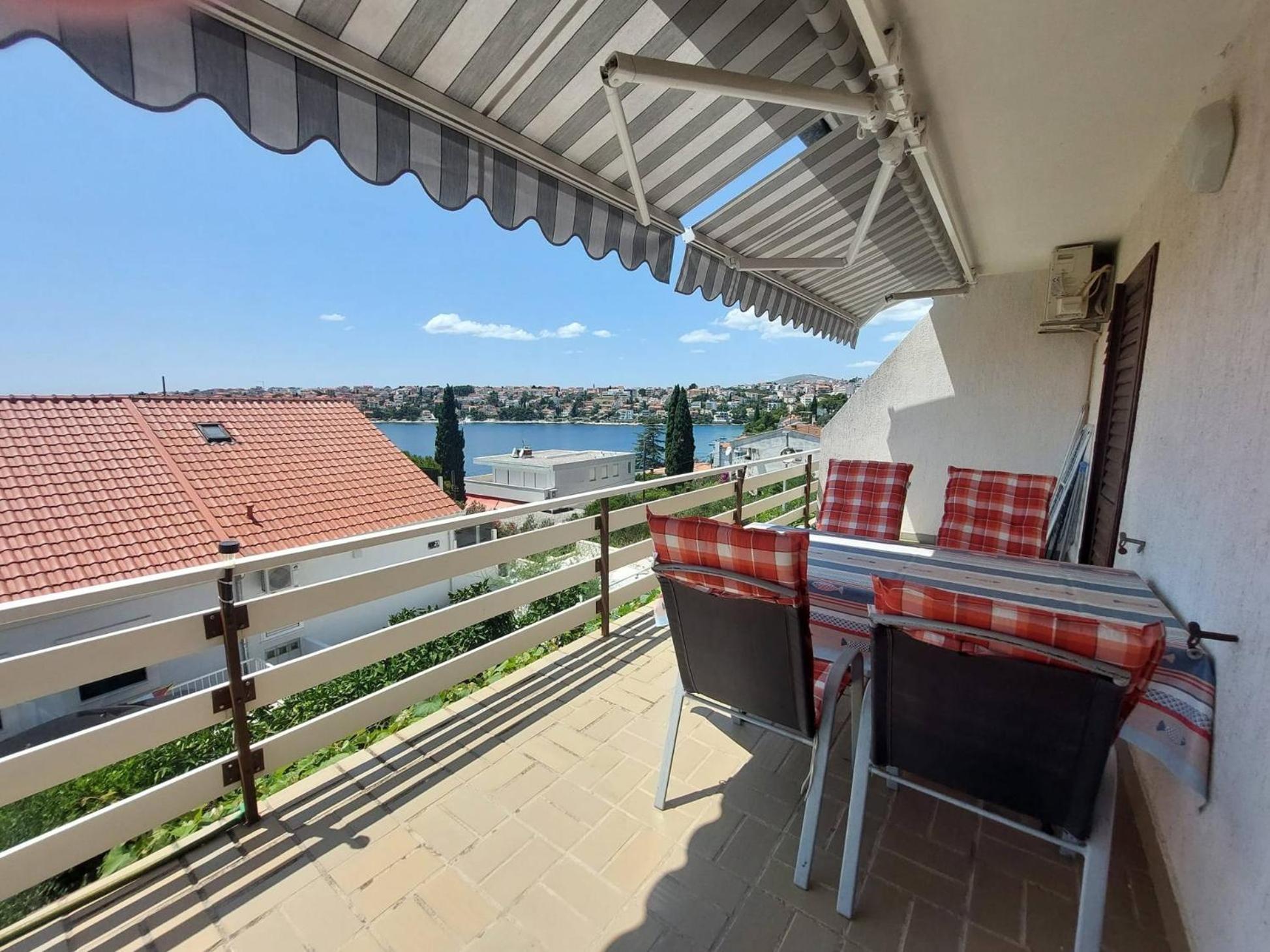 טרוגיר Apartments By The Sea Mavarstica, Ciovo - 2043 מראה חיצוני תמונה